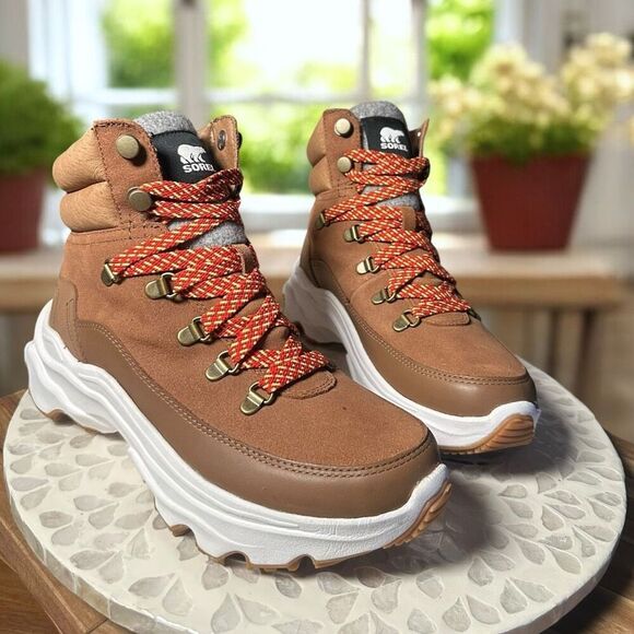 Sorel Kinetic Breakthru Conquest Insulated Winter Snow Sneaker Boots 9.5 - Picture 1 of 10